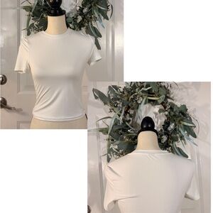 SHEIN Cream Short Sleeve Tee